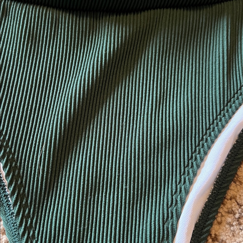 Dark Green Ribbed Bikini Set - Picture 2 of 4